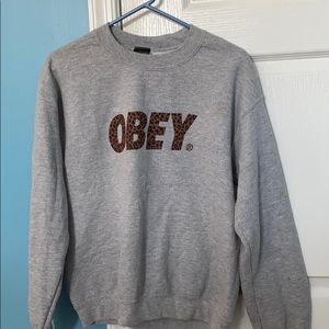 Obey women’s size small crew neck